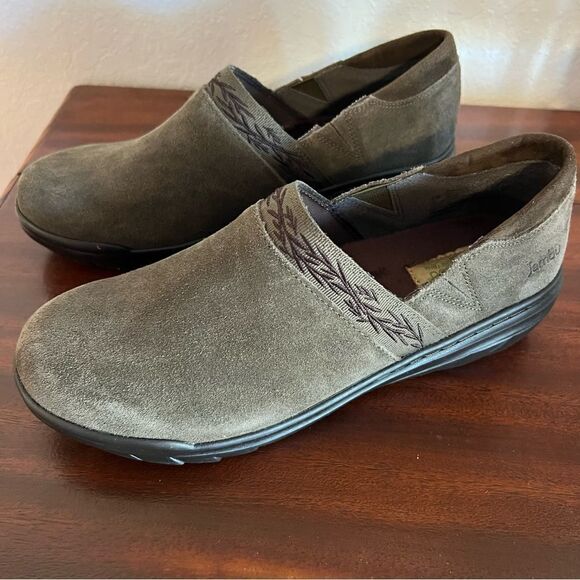 Jambu Betty Gray/Green Suede Slip On Shoe. Memory Foam. Sz 8.5. Great Condition! - Picture 2 of 7